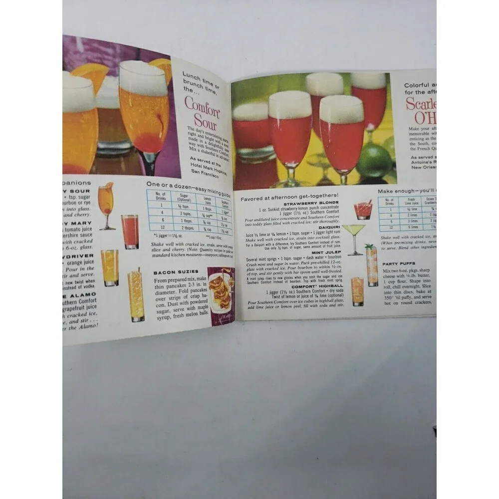 Southern Comfort Make 44 Favorite Party Drinks Booklet Magazine Insert 1960s VTG